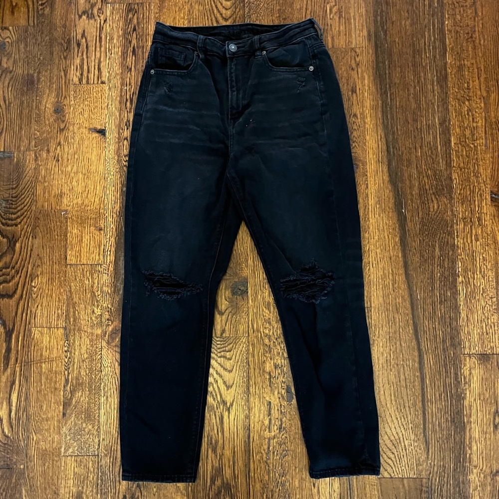American Eagle Mom Jean